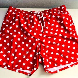 NWOT Old Navy Men’s size XXL red and white swim trunks.